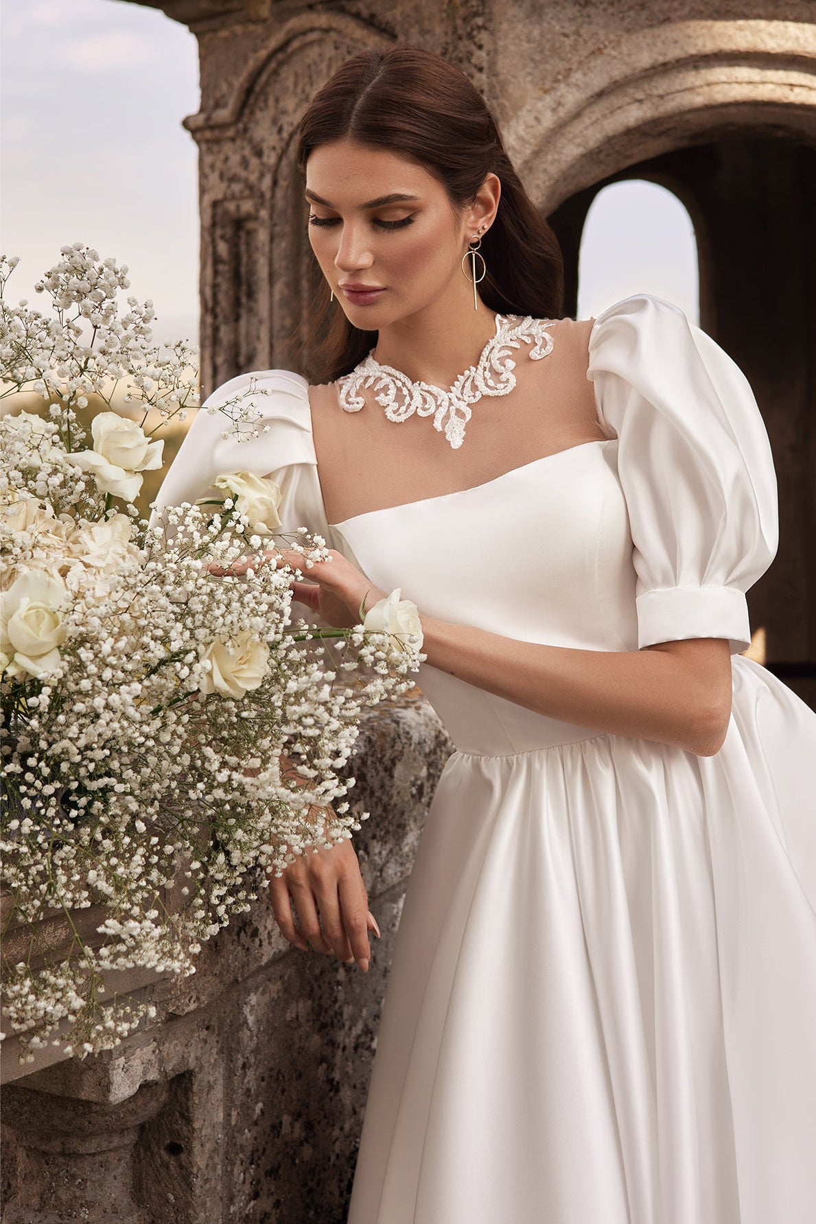 Wedding dress with puff sleeve | Satin Wedding dress