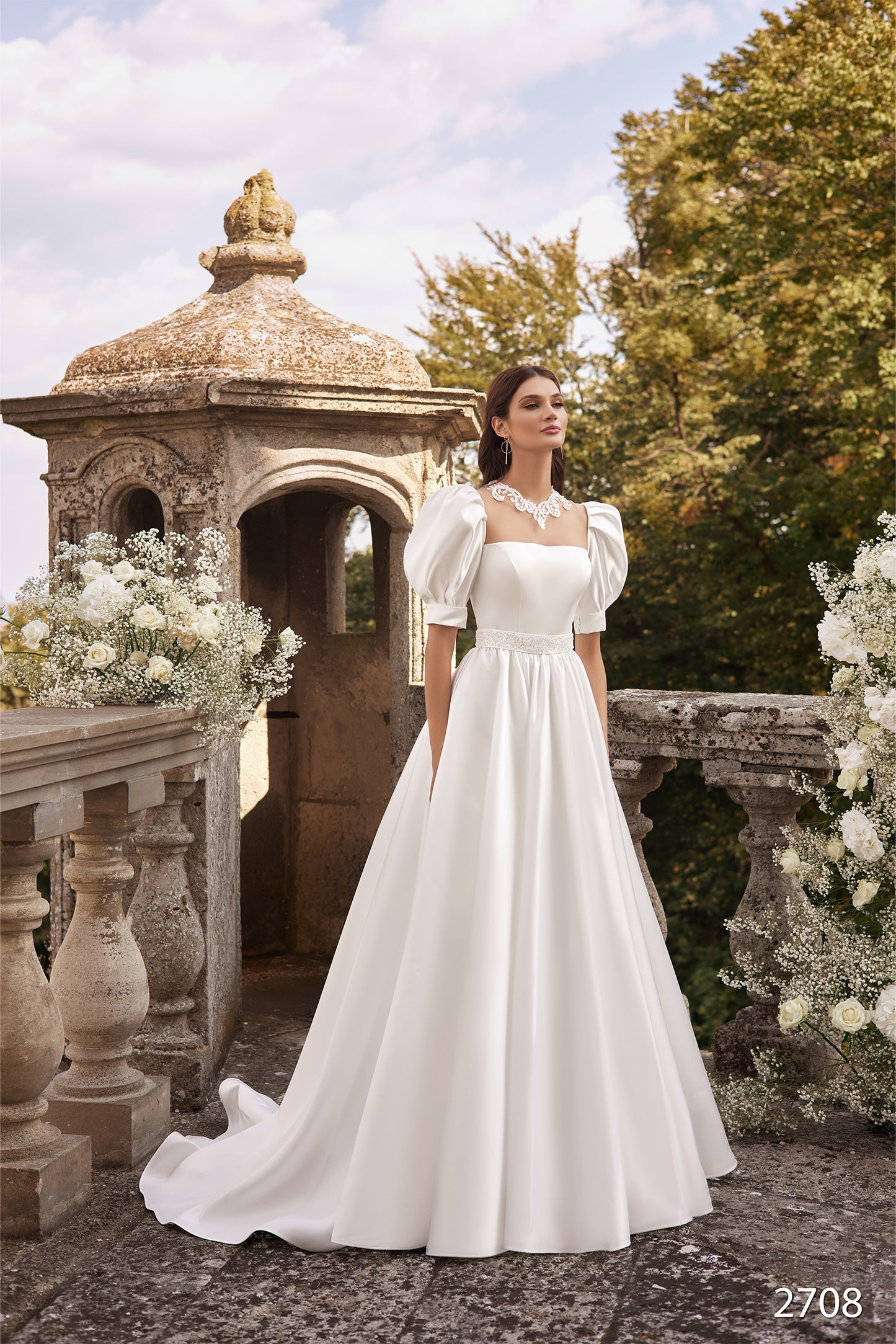 KatrinFAVORboutique-Wedding dress with puff sleeve Satin wedding dress