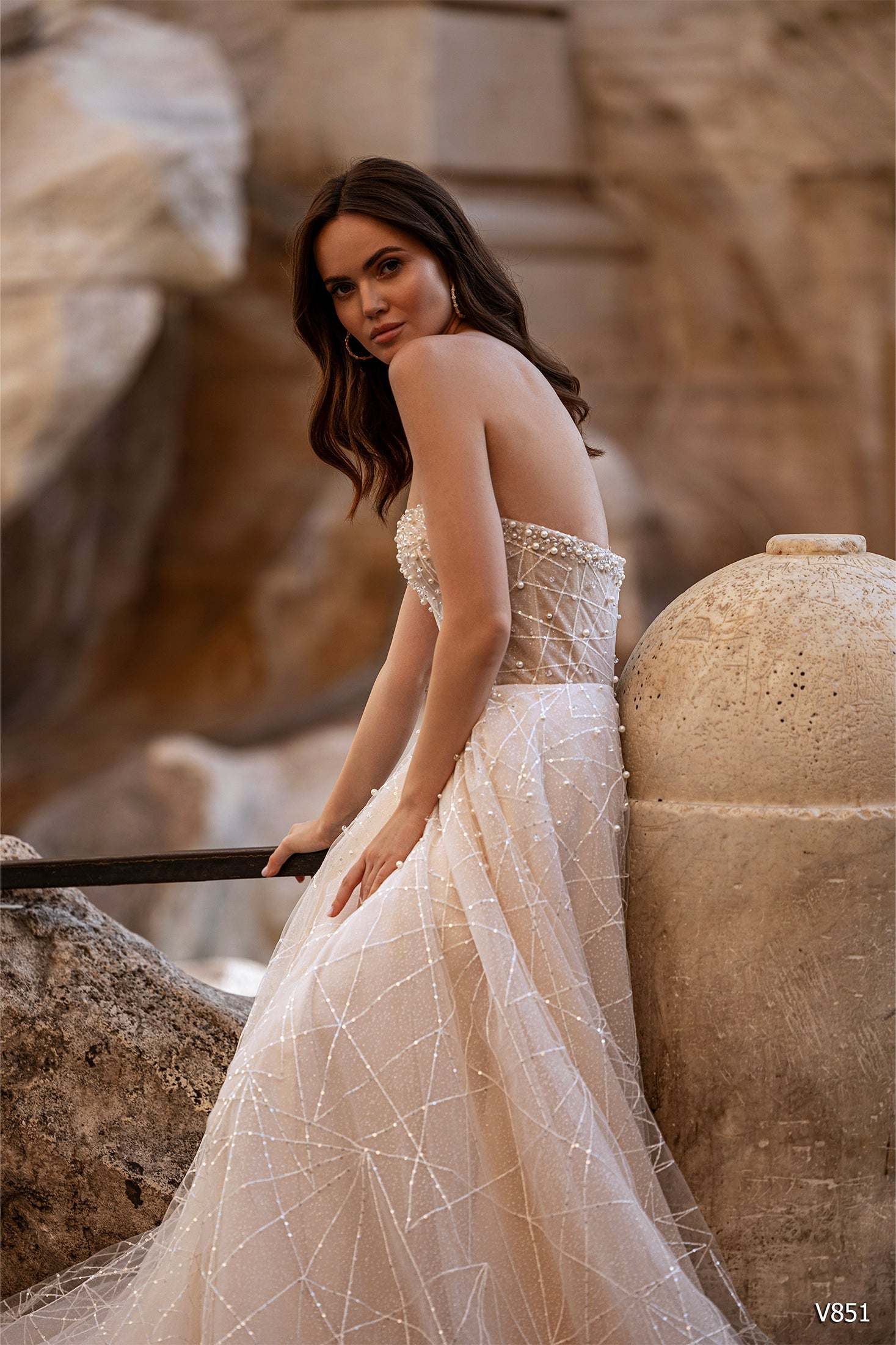 Bridal cape dress | Beautiful sparkly wedding dresses | KatrinFAVOR Katrin FAVOR boutique Bridal cape dress | Beautiful sparkly wedding dresses | KatrinFAVOR Katrin FAVOR boutique