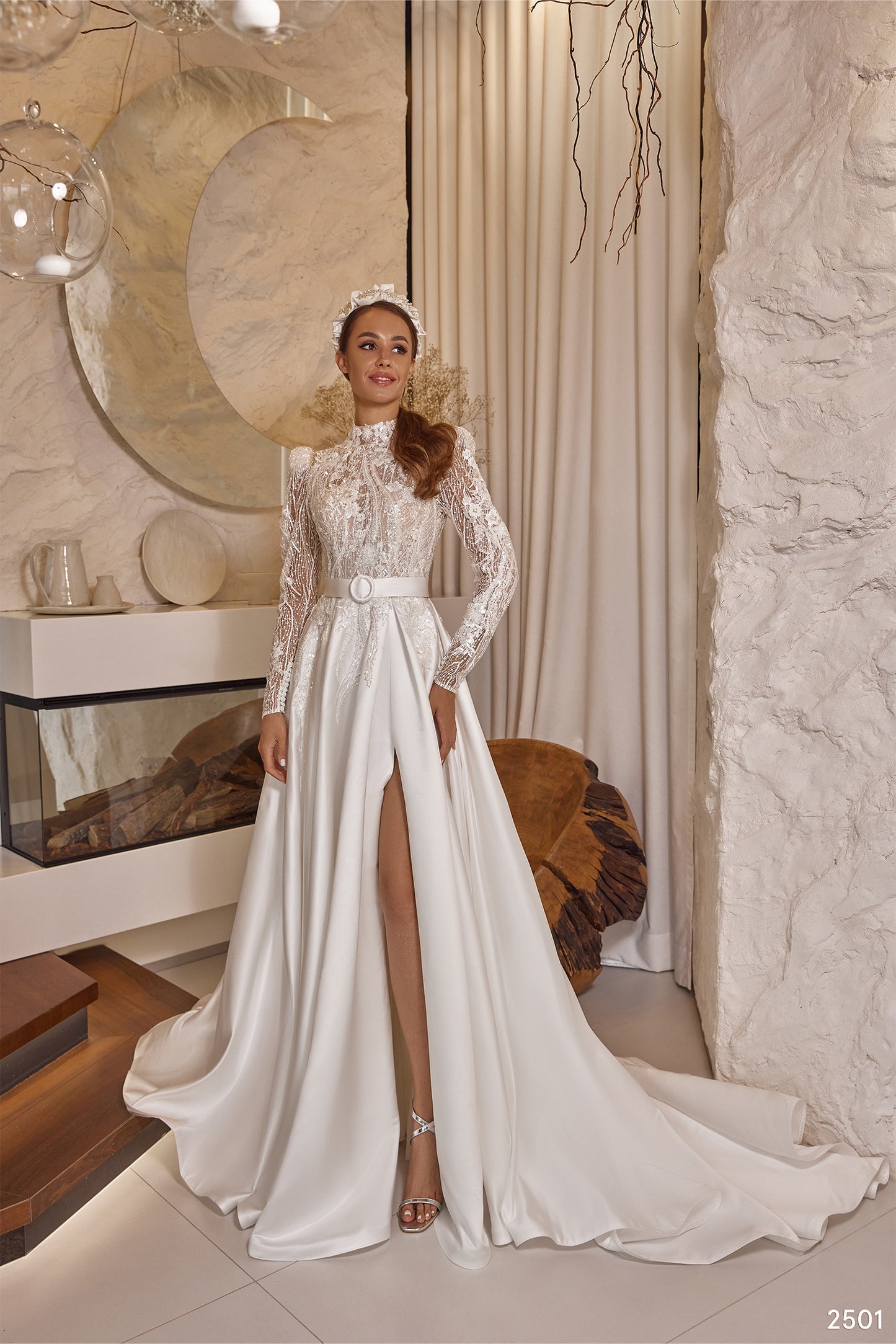 KatrinFAVORboutique-Back button wedding dress Classy modern wedding dress