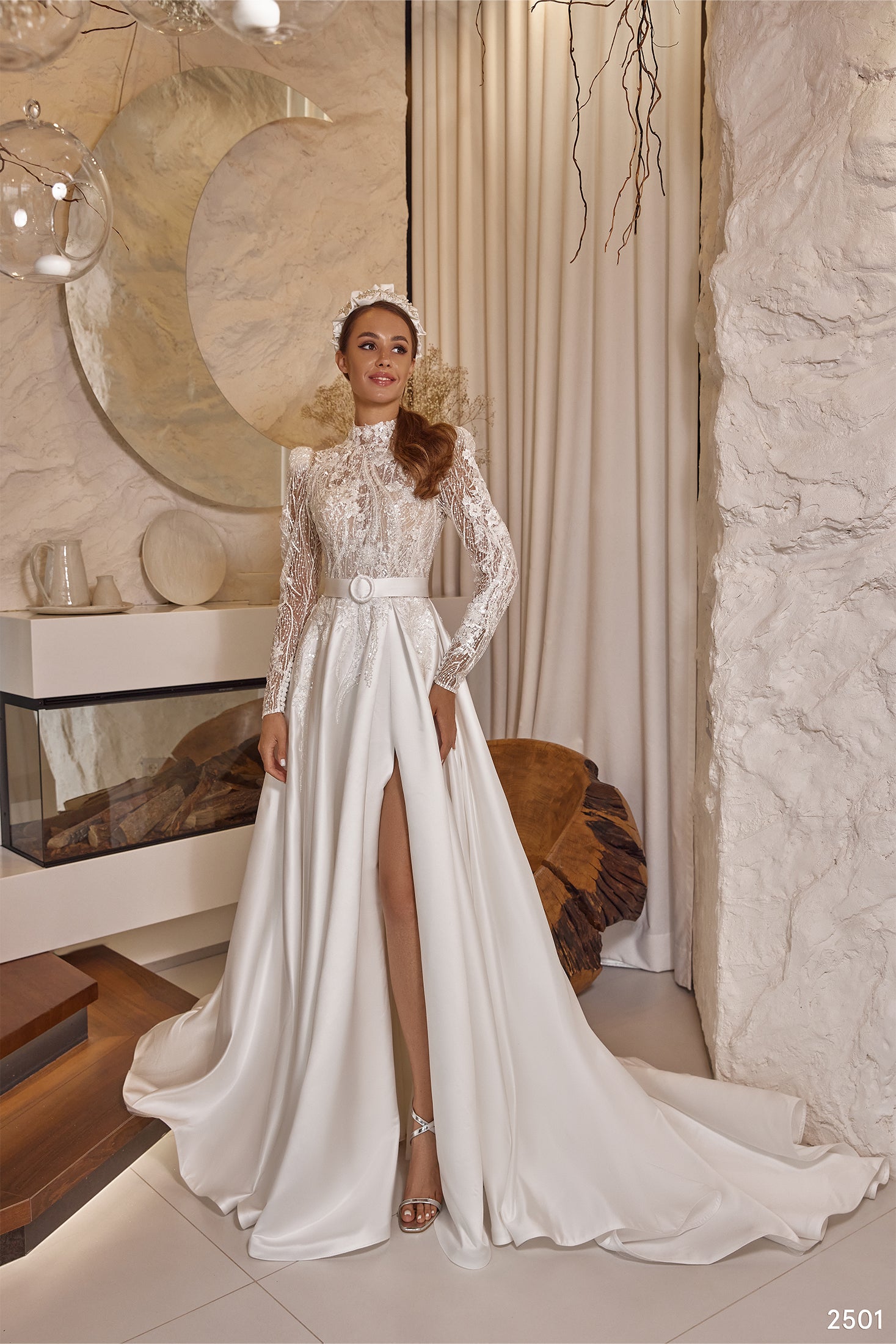 KatrinFAVORboutique-Back button wedding dress Classy modern wedding dress