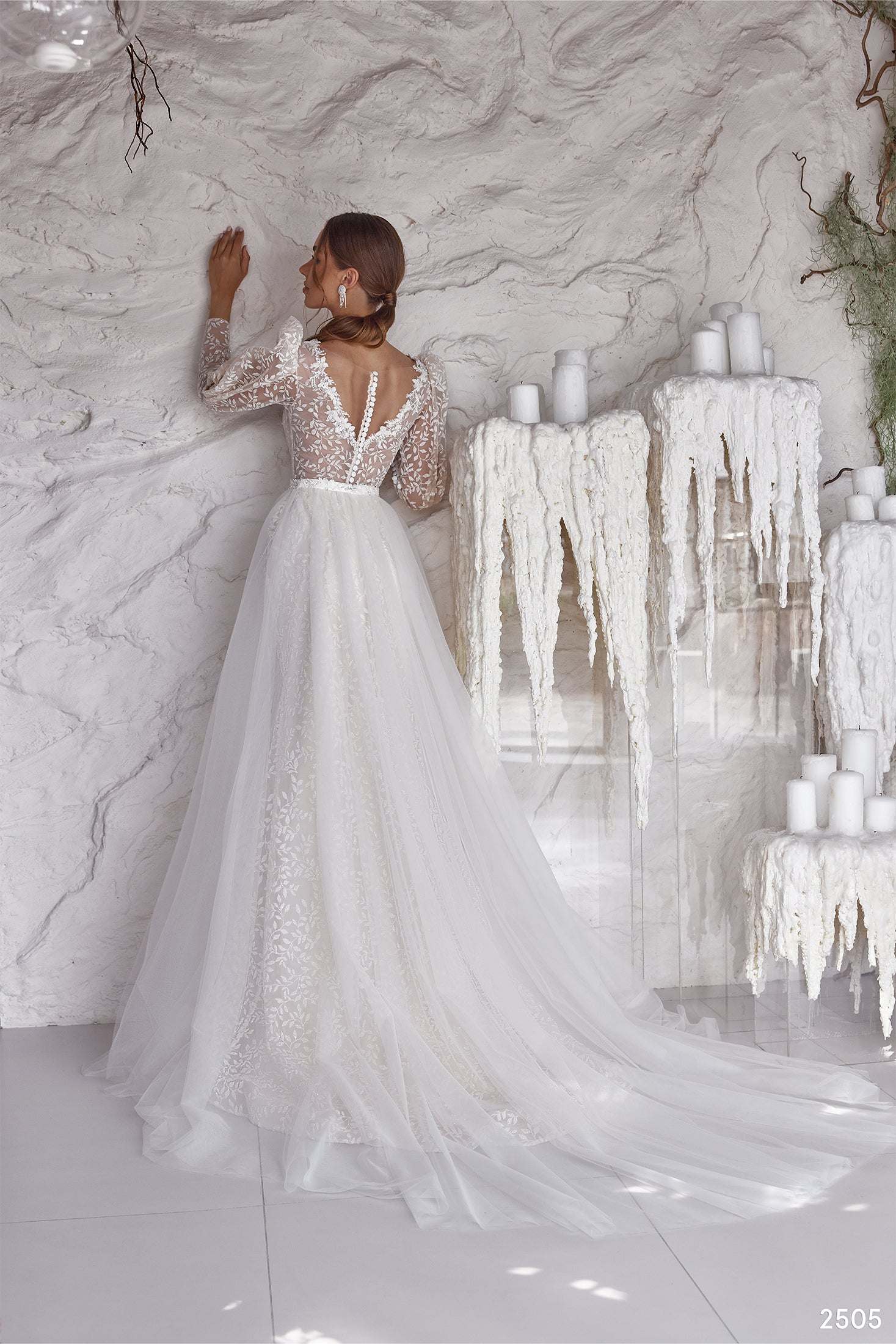 80s bride dress 80s Romantic Wedding Dress With Train Luxie Vintage