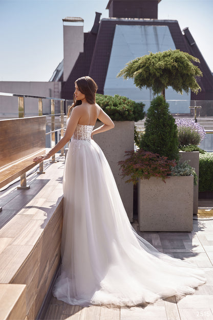 2 in 1 tulle ethereal beach wedding dress