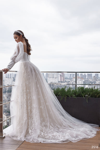 Fairytale wedding dress Puff sleeve wedding gown