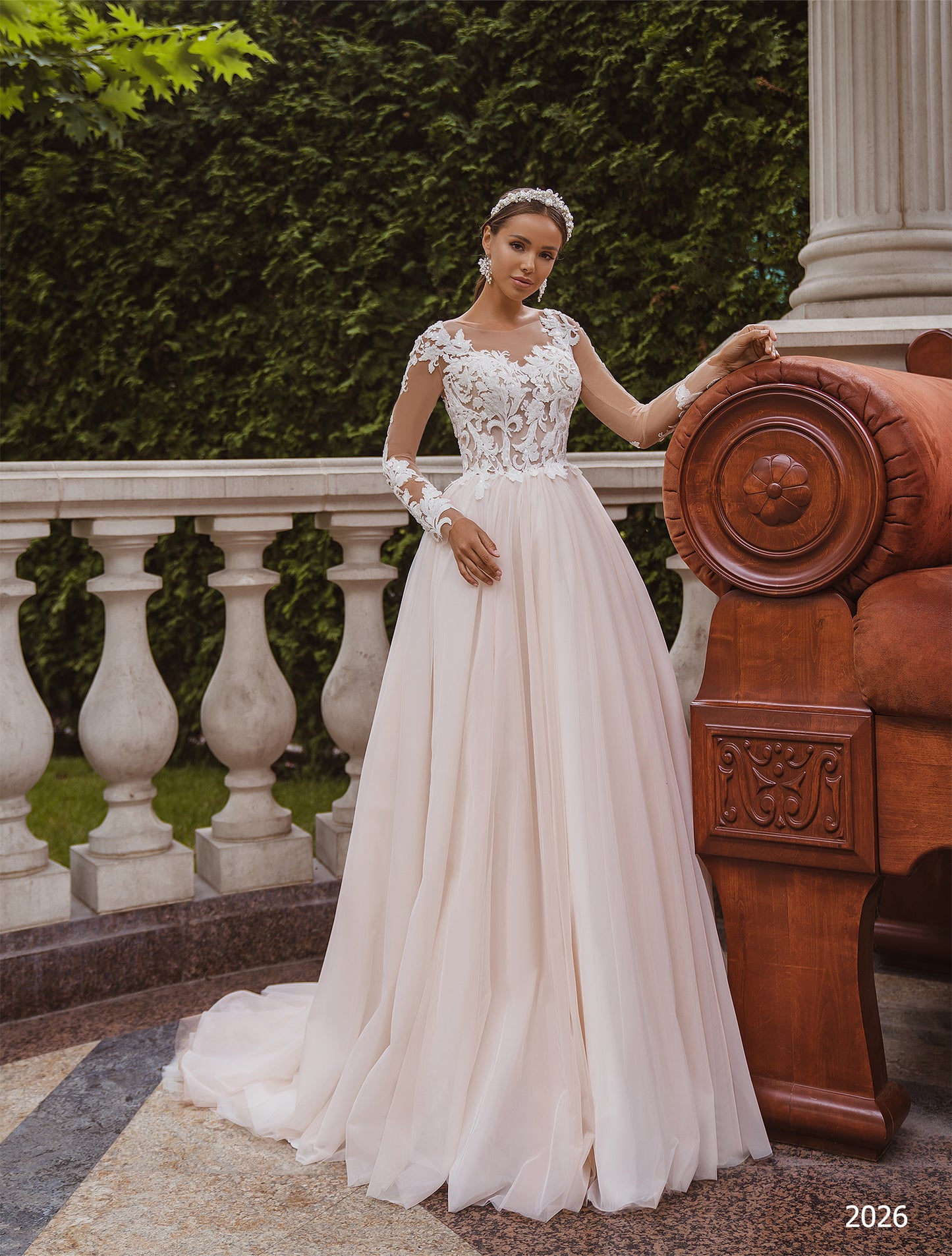 Lace top wedding dress Long sleeve wedding gown