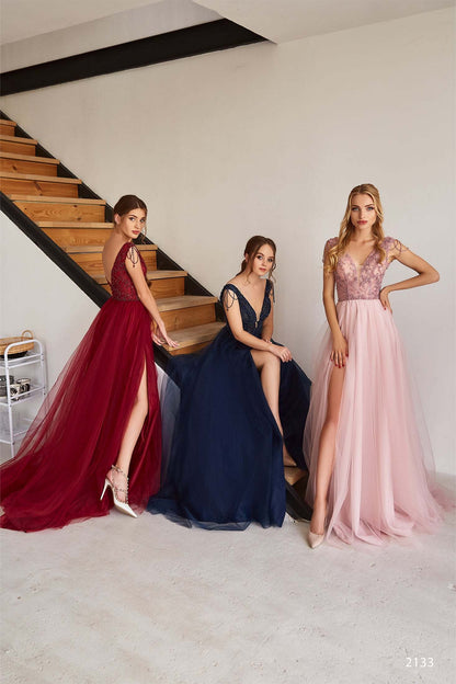 KatrinFAVORboutique-Burgundy beaded gown Ladies summer formal dresses
