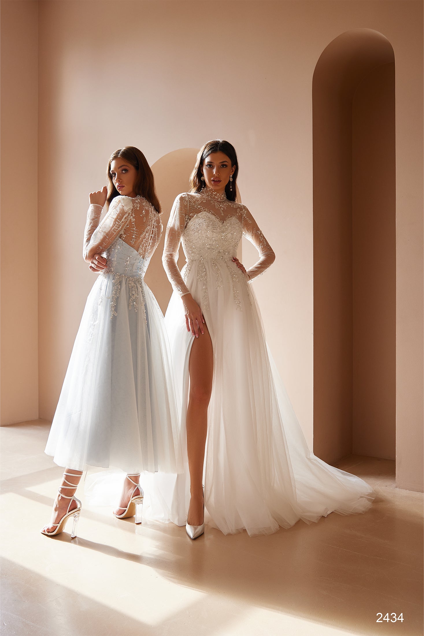 KatrinFAVORboutique-Alternative wedding dress Wedding gown blue and white