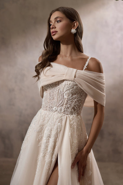 KatrinFAVORboutiue-Flower wedding dress Most romantic wedding dress