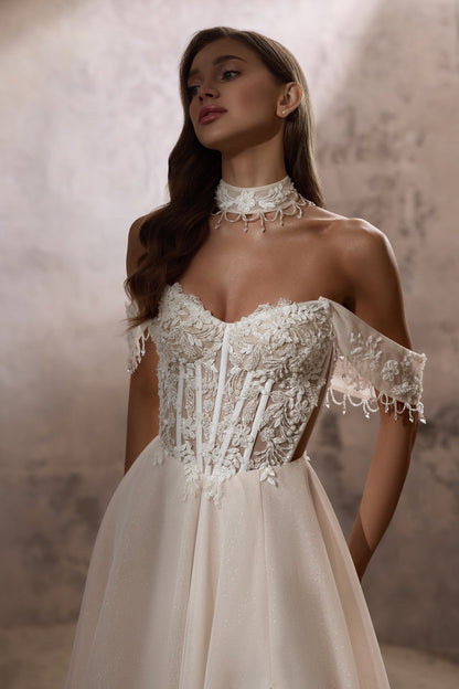 KatrinFAVORboutiue-Flower wedding dress Most romantic wedding dress