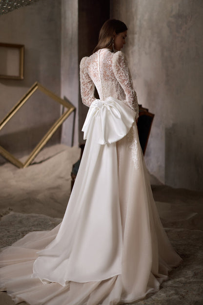 KatrinFAVORboutique-Sequin bridal dress Best dresses for outdoor wedding