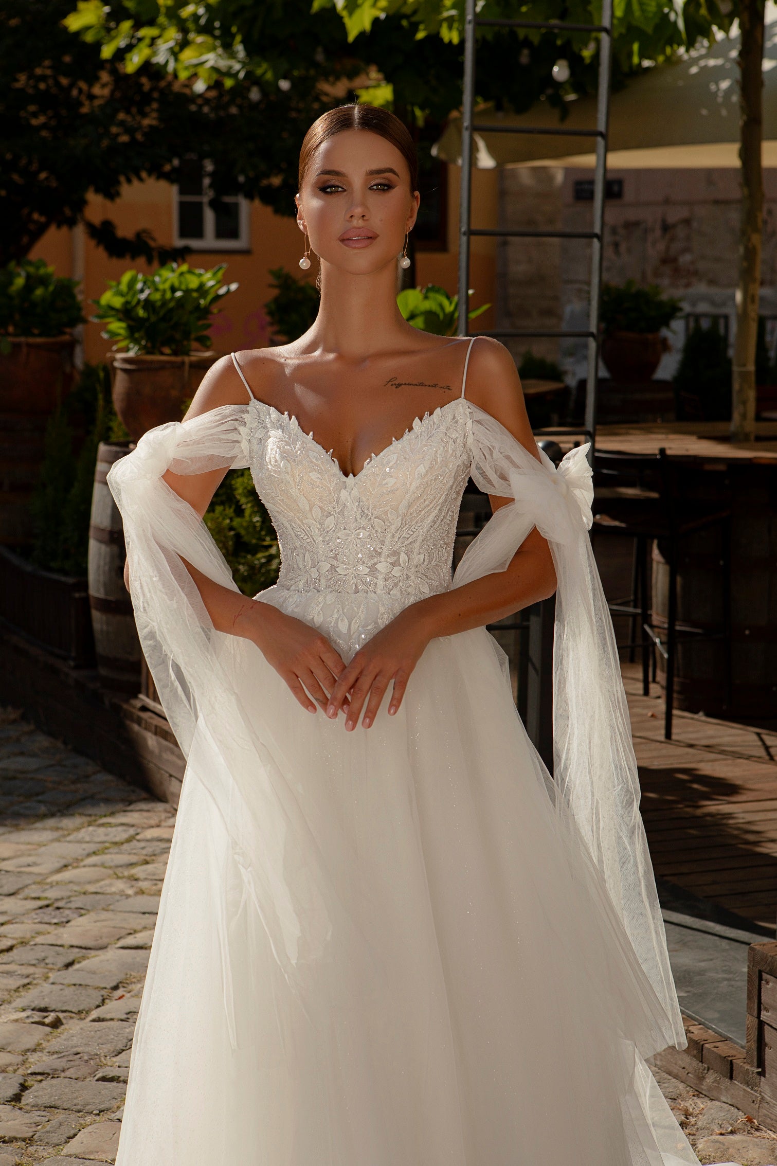 Tulle wedding dress | Goddess wedding gown | Ethereal wedding dress Katrin FAVOR boutique Tulle wedding dress | Goddess wedding gown | Ethereal wedding dress Katrin FAVOR boutique