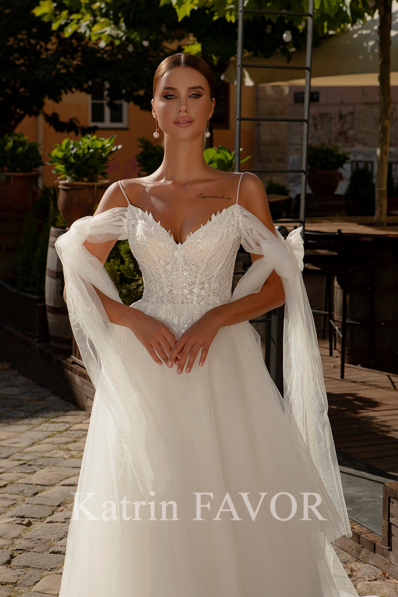 KatrinFAVORboutique-Tulle wedding dress Goddess wedding gown Ethereal wedding dress