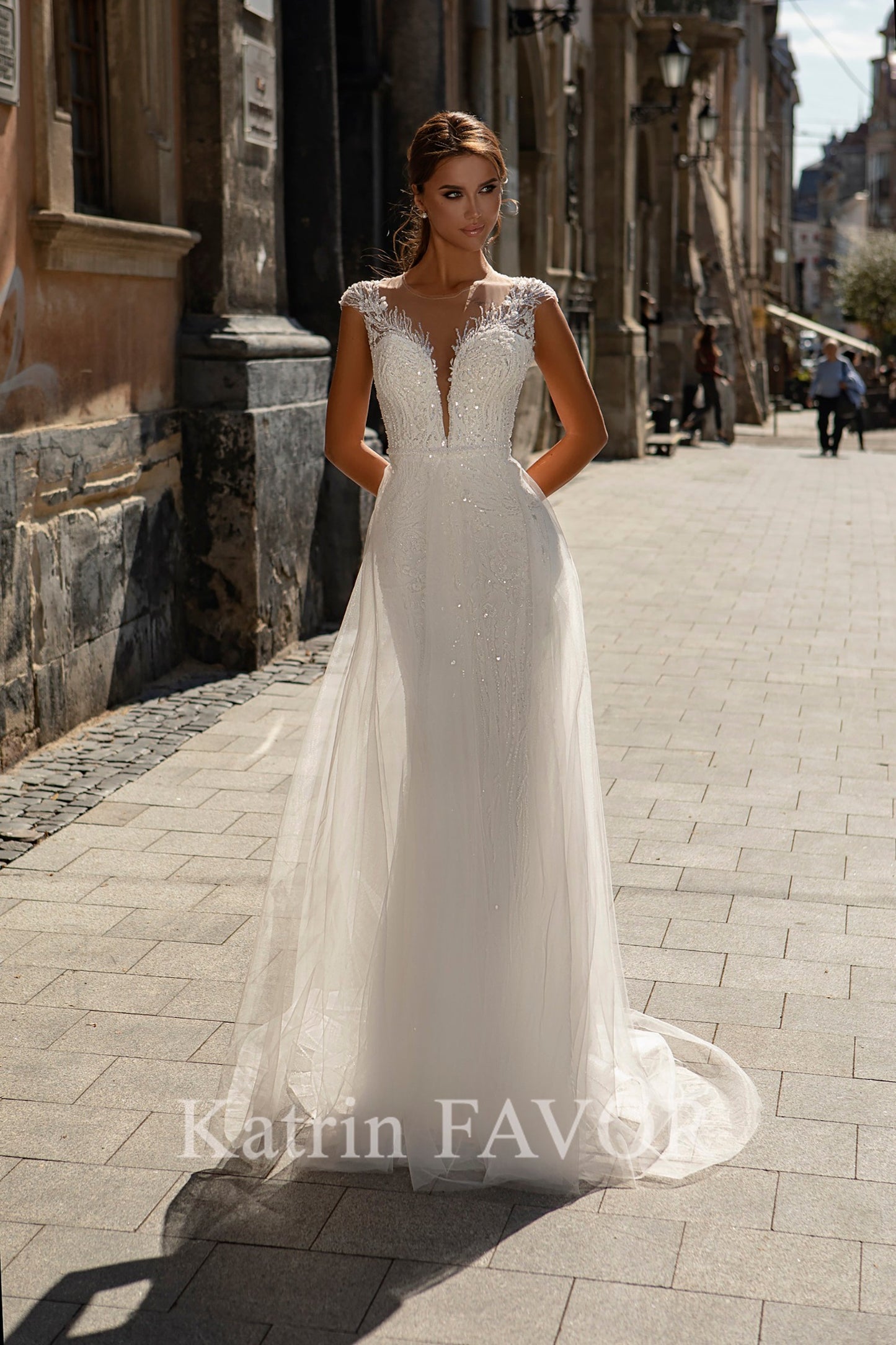 Embroidered back sheath wedding dress