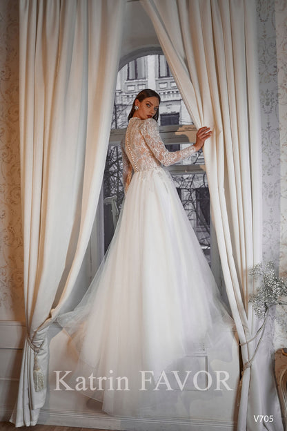 KatrinFAVORboutique-High neck modest wedding dress
