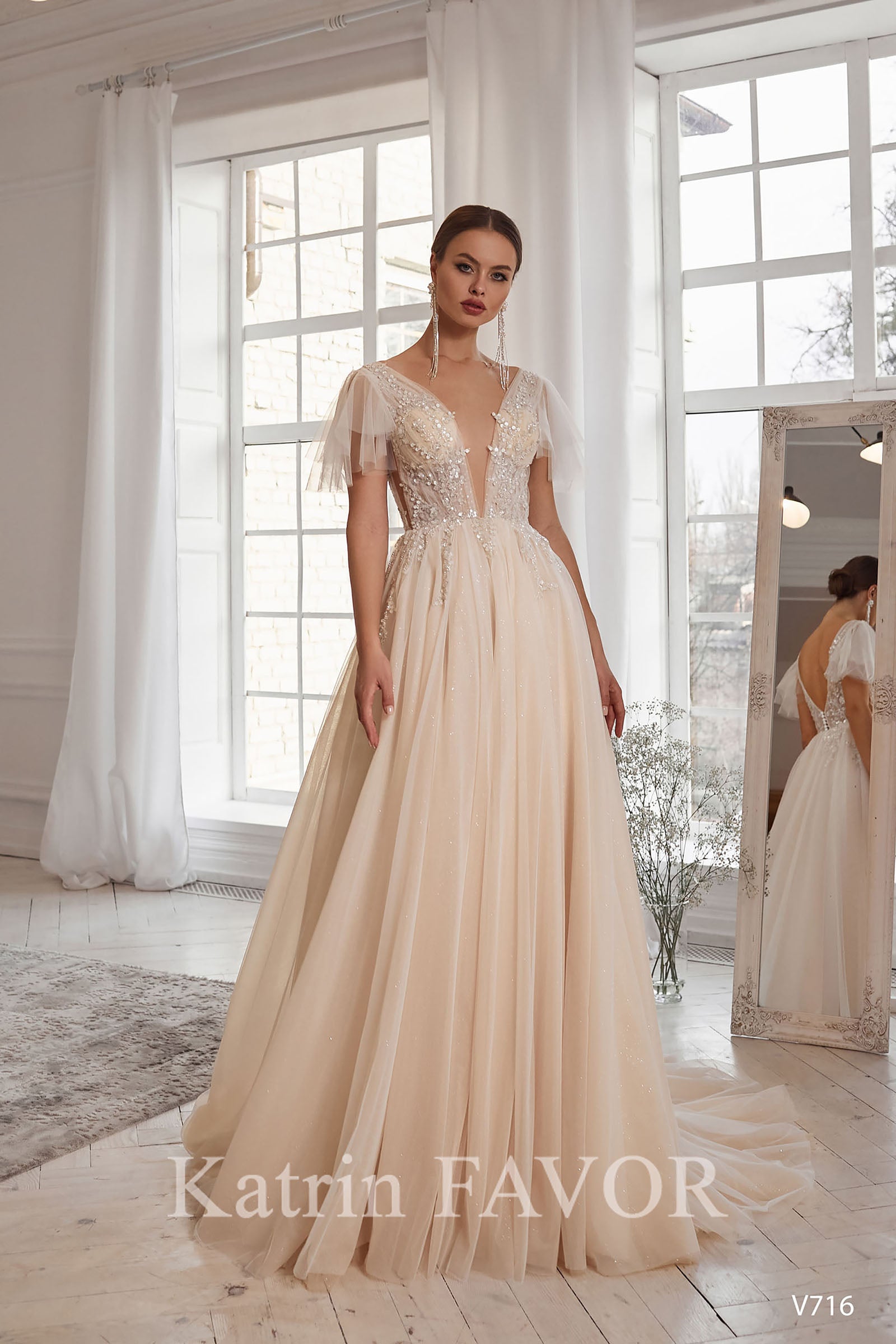 KatrinFAVORboutique-Tulle bell sleeve goddess wedding dress