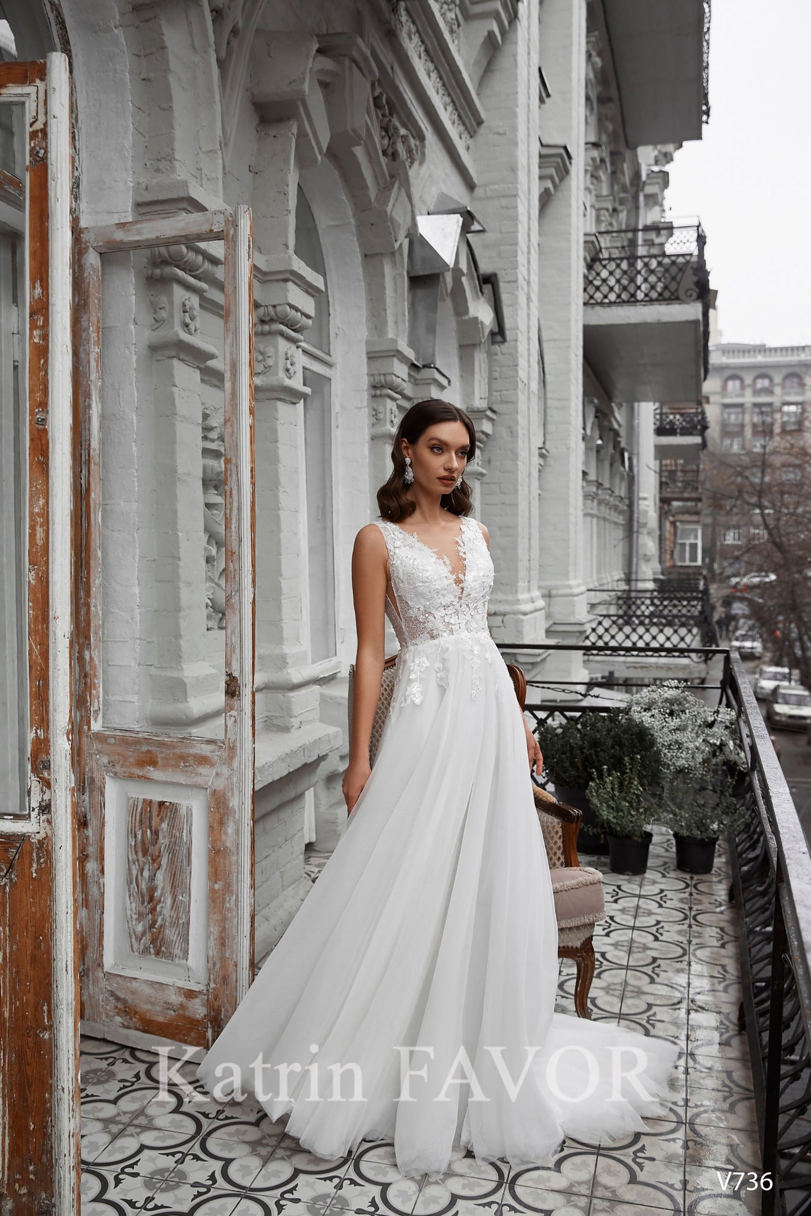 KatrinFAVORboutique-Simple A-line rustic wedding dress