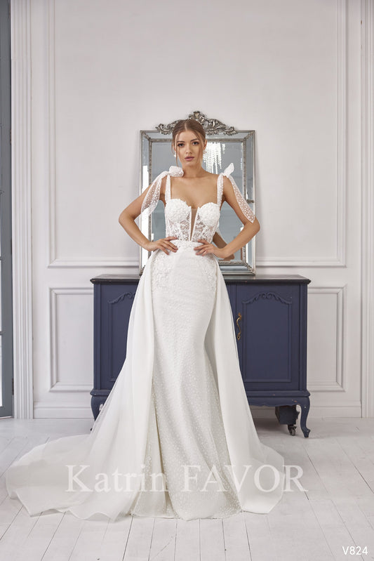 KatrinFAVORboutique-White mermaid wedding dress Wedding gowns fitted