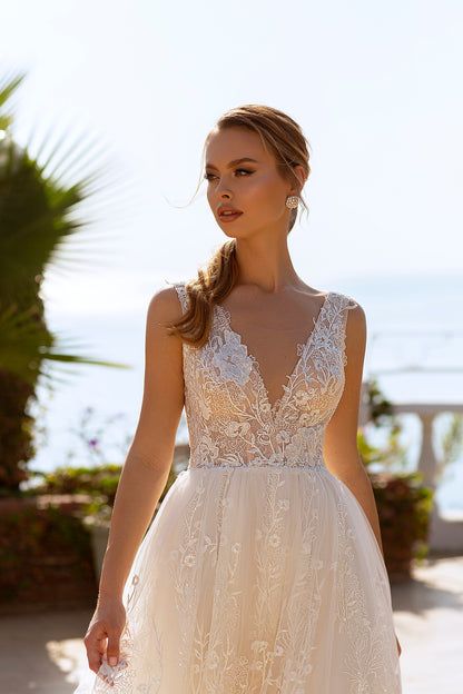 Floral lace a-line wedding dress