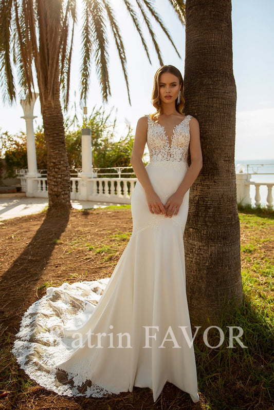 KatrinFAVORboutique-Sexy mermaid wedding dress with lace train