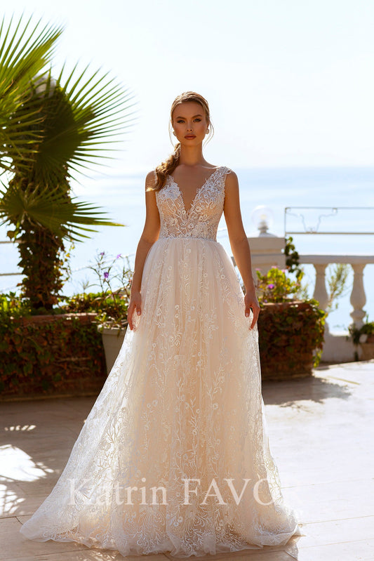 KatrinFAVORboutique-Floral lace a-line wedding dress