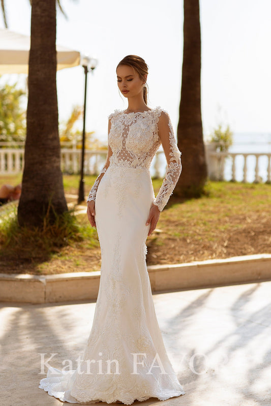 KatrinFAVORboutique-Long sleeve fitted lace wedding dress