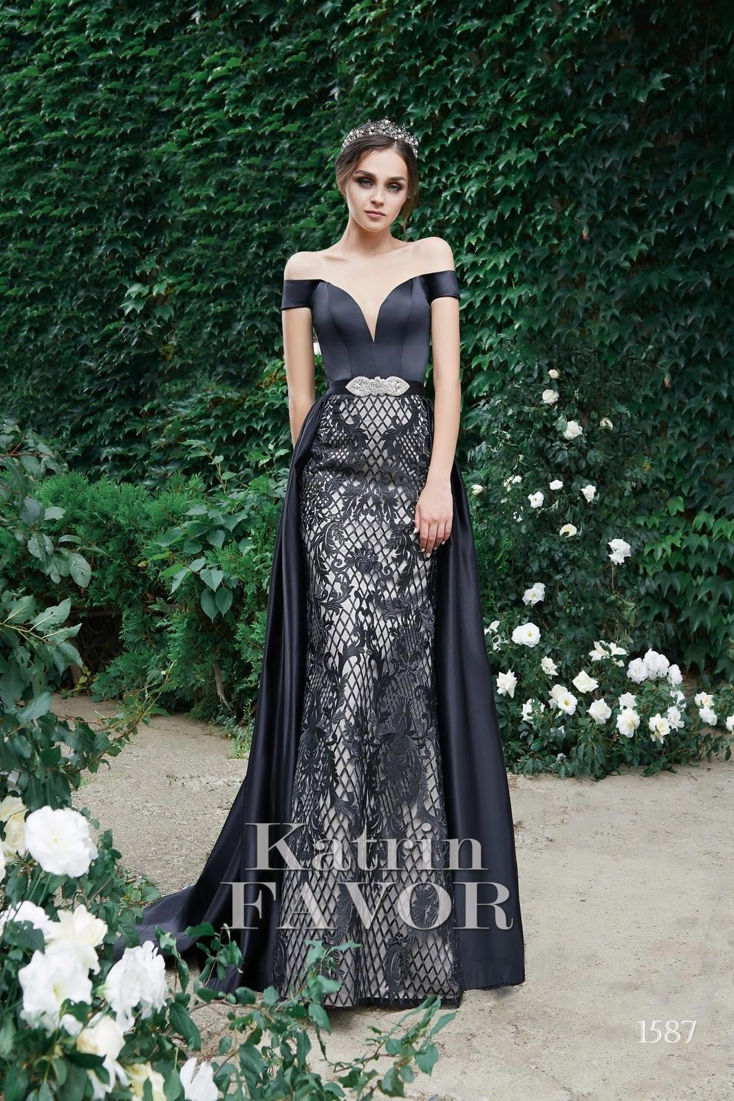 Gothic black lace alternative wedding dress